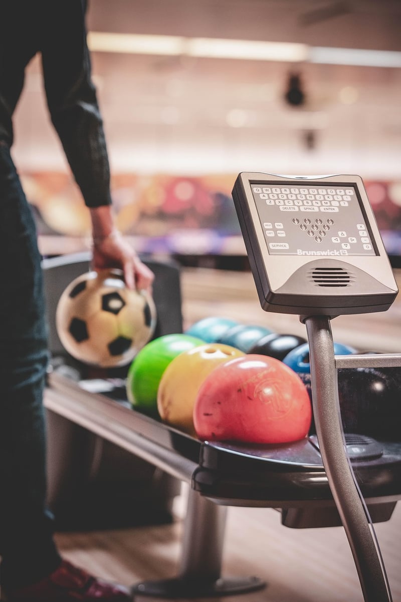 Plastic Bottle Bowling Set